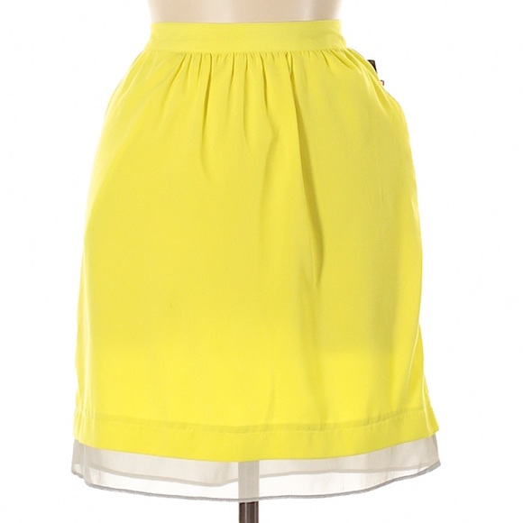 NWT! Yellow Mossimo Skirt - Picture 2 of 5